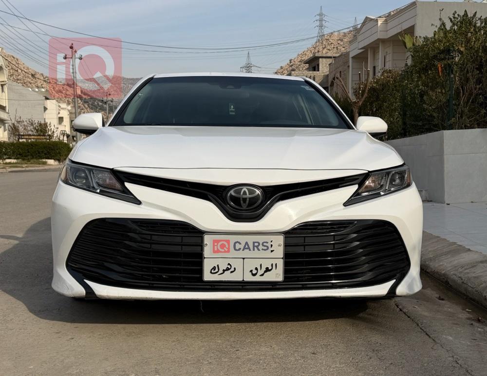 تۆیۆتا کامری